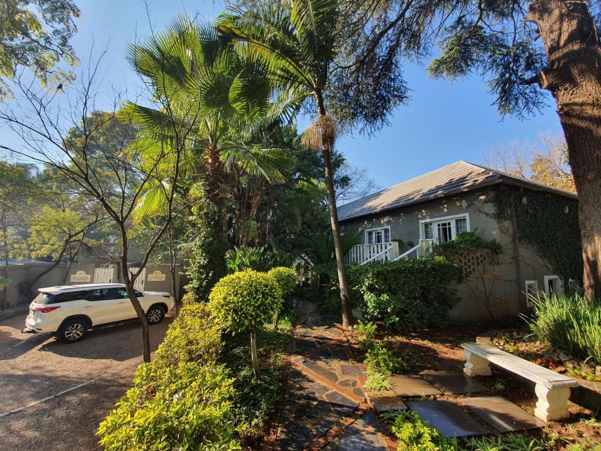 פרטוריה Waterhouse Guest Lodge In Muckleneuk מראה חיצוני תמונה